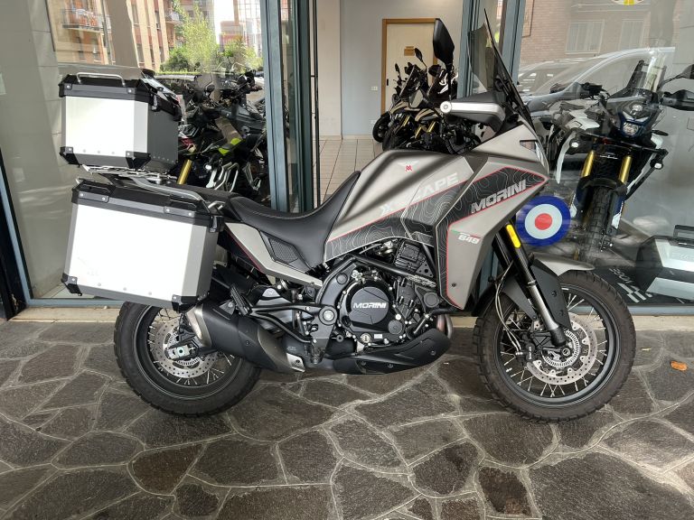 MOTO MORINI X-CAPE 650