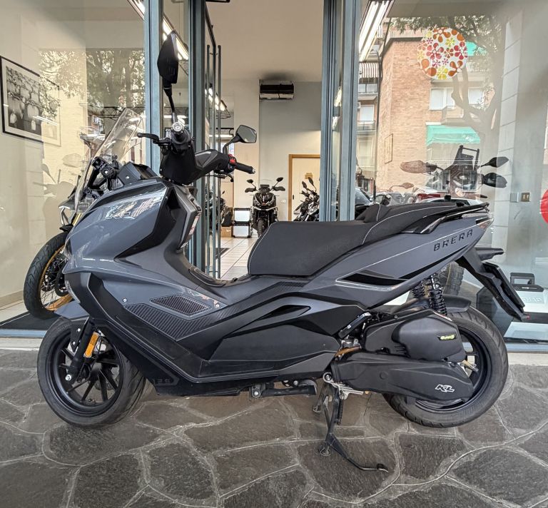 KL BRERA 125